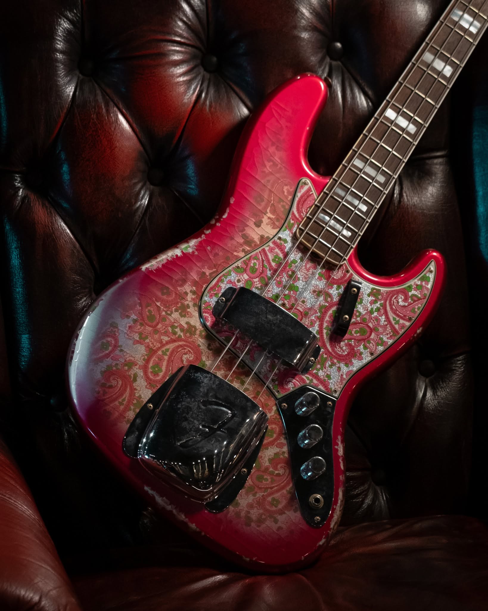 J Style Bass Guitar