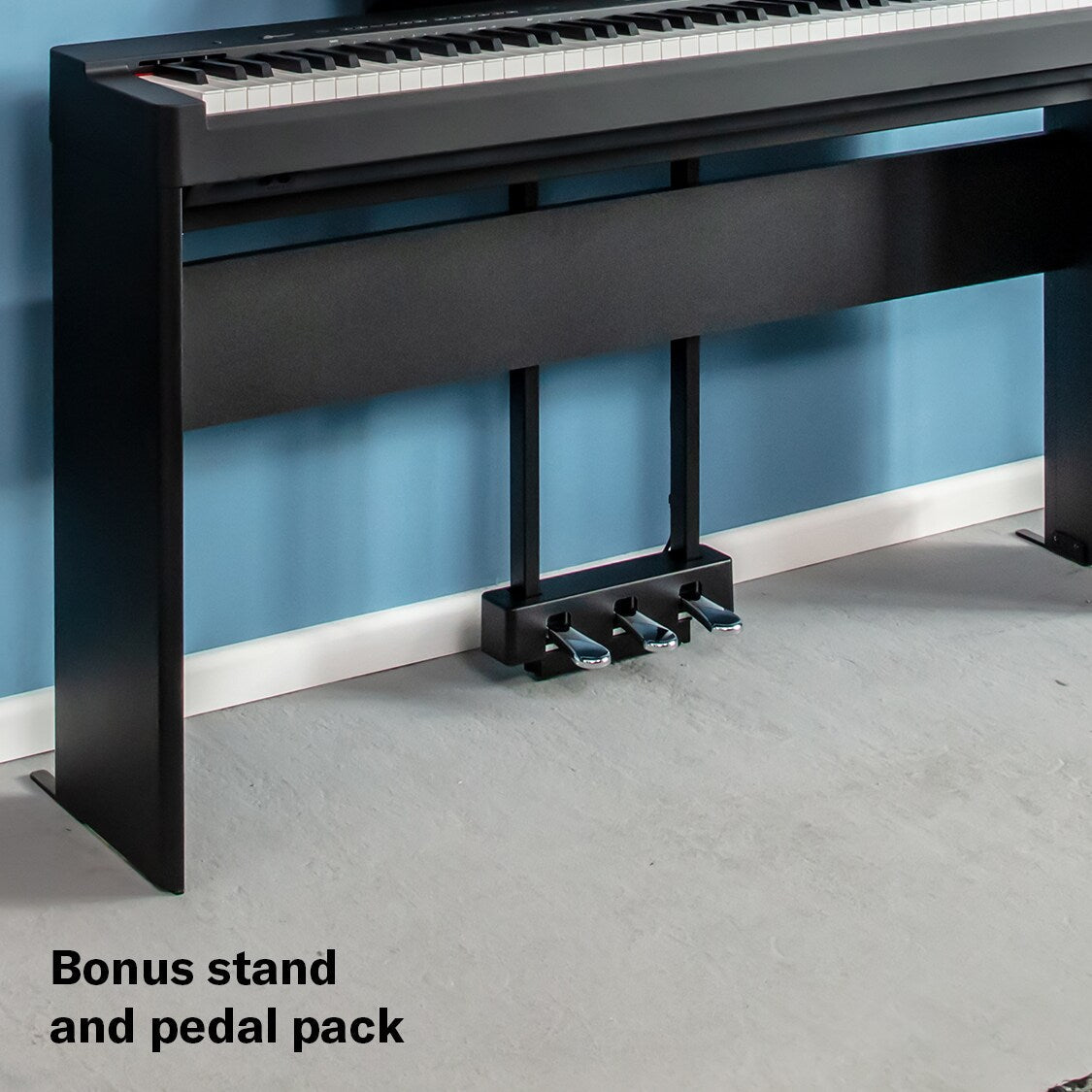 Bonus Stand and Pedal with Yamaha P-series Keyboards