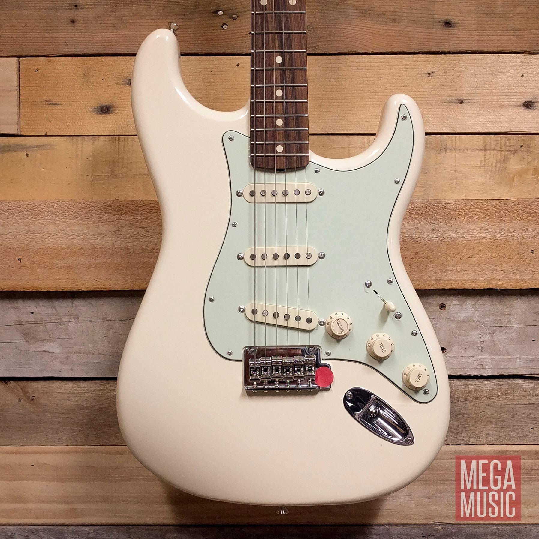 Fender Vintera 60s Stratocaster Modified w/Pau Ferro Fretboard - Olympic White