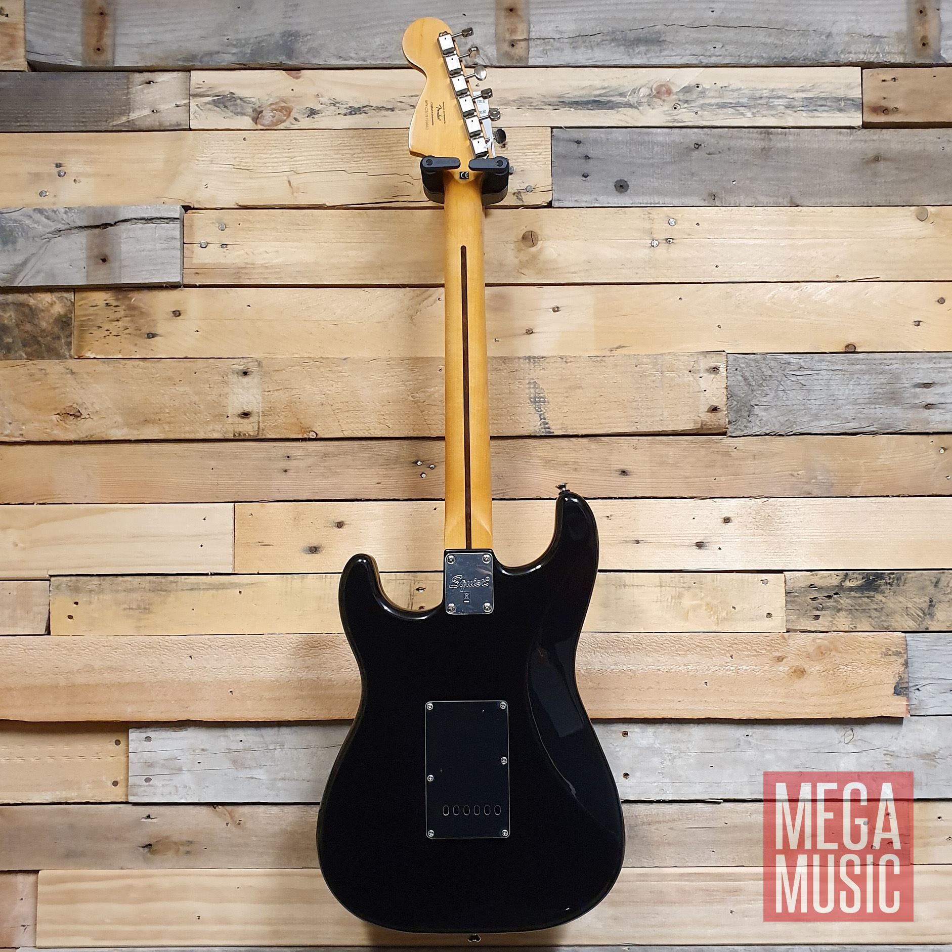 Squier Classic Vibe 70s Stratocaster HSS Electric Guitar - Maple Neck - Black