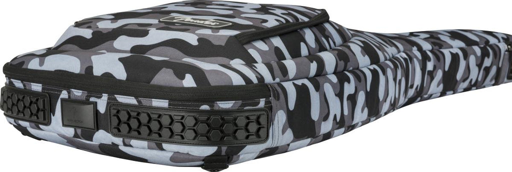 Fender FE920 electric guitar gig bag in winter camo design with padded straps and zipper closure, designed for safe guitar transport.