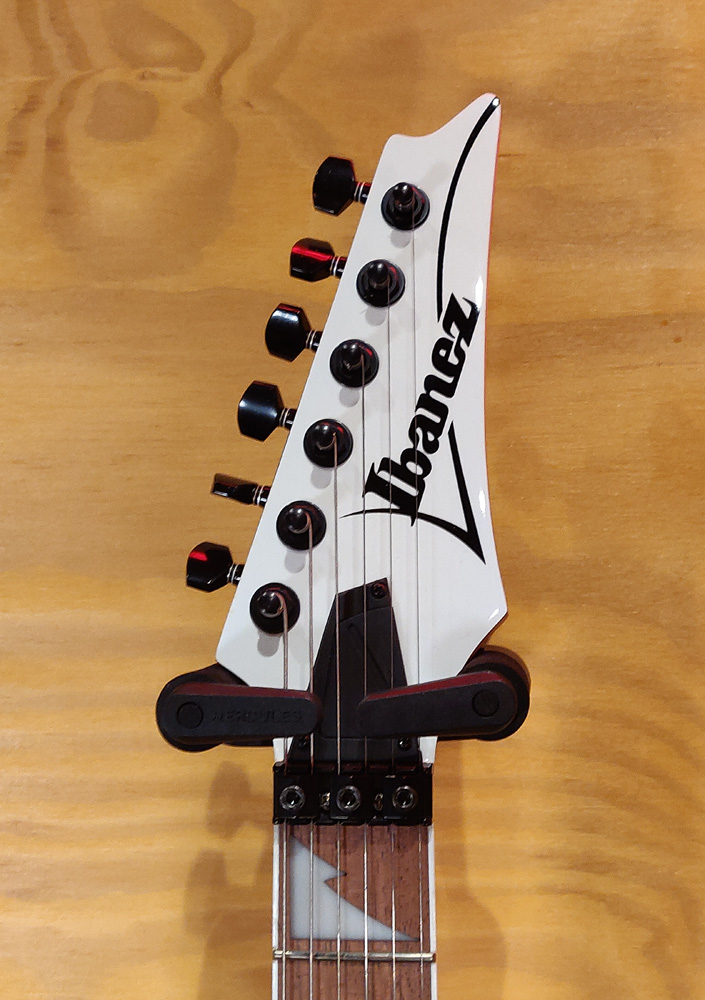 Ibanez RG350DXZ Electric Guitar in White - Preloved