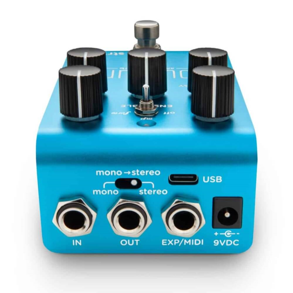 Strymon Cloudburst ambient reverb guitar effect pedal with control knobs and input/output jacks, used for creating spacious soundscapes.