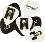 Fender Joe Strummer Medium Tim guitar pick, 8-pack, with black and white design, suitable for electric guitar playing