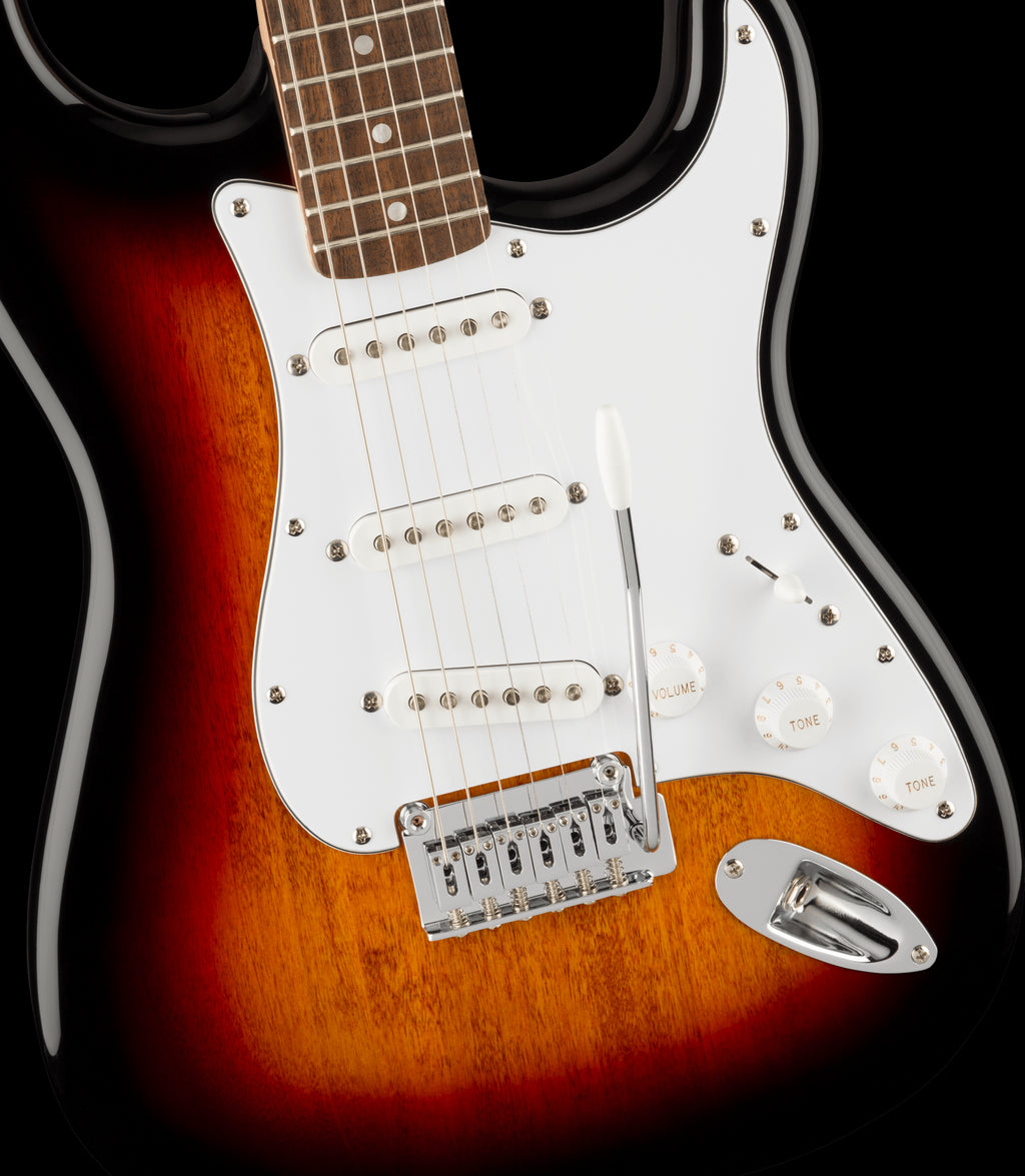 Squier Affinity Series Stratocaster, Laurel Fingerboard, White Pickguard, 3-Color Sunburst