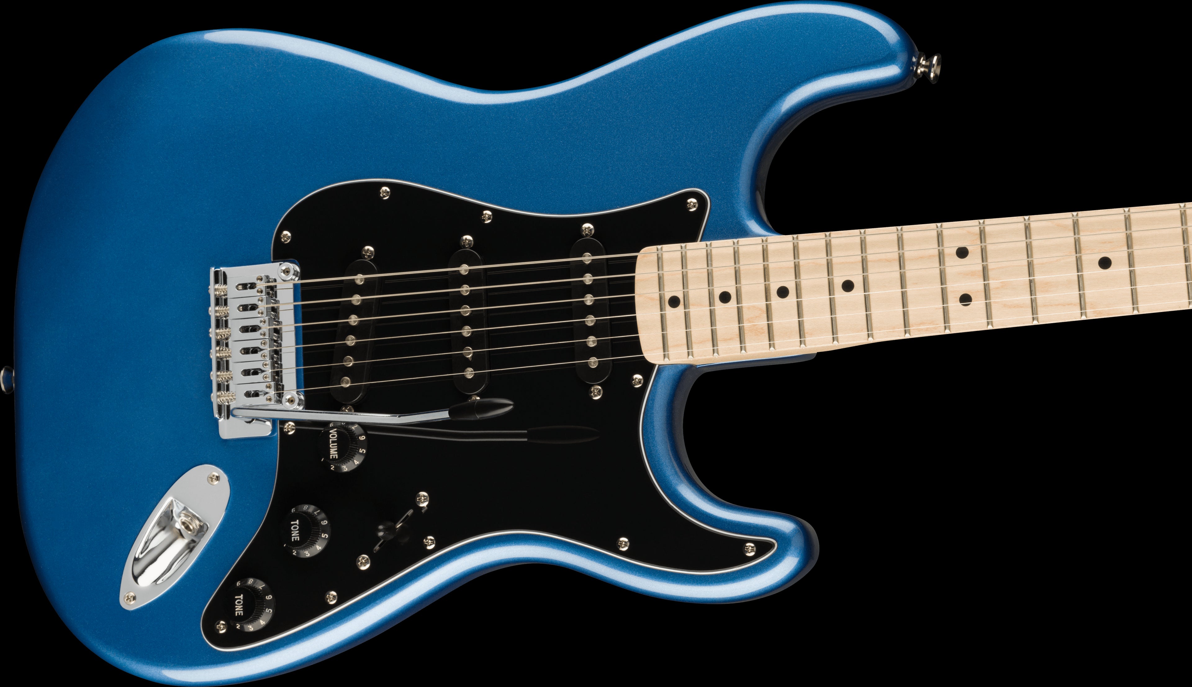 Squier Affinity Series Stratocaster, Maple Fingerboard, Black Pickguard, Lake Placid Blue