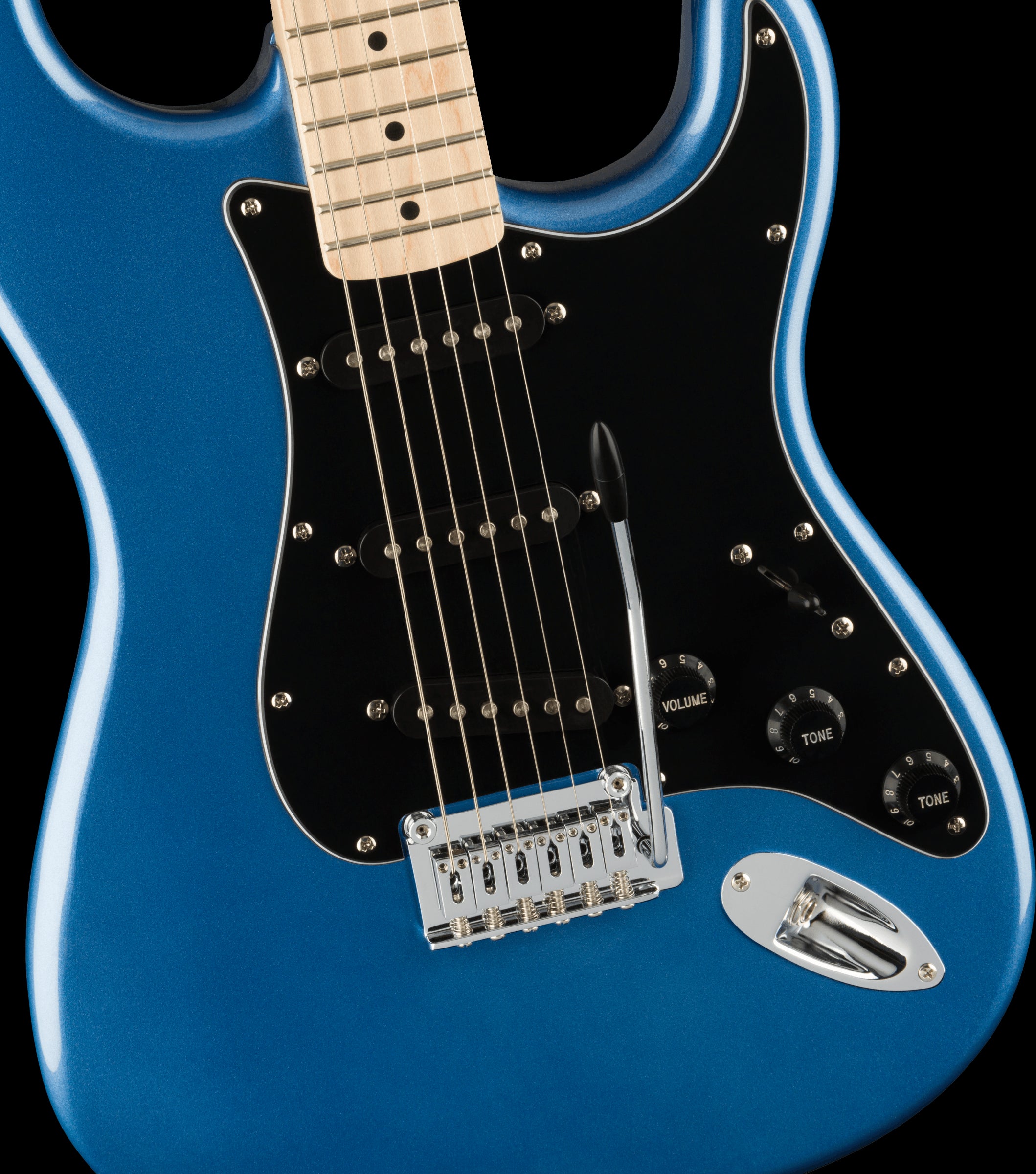 Squier Affinity Series Stratocaster, Maple Fingerboard, Black Pickguard, Lake Placid Blue