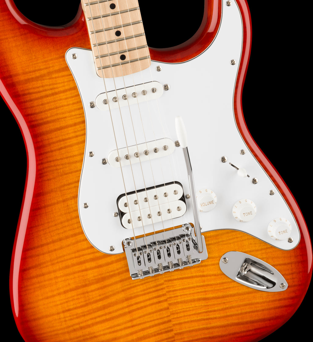 Squier Affinity Series Stratocaster FMT HSS, Maple Fingerboard, White Pickguard, Sienna Sunburst