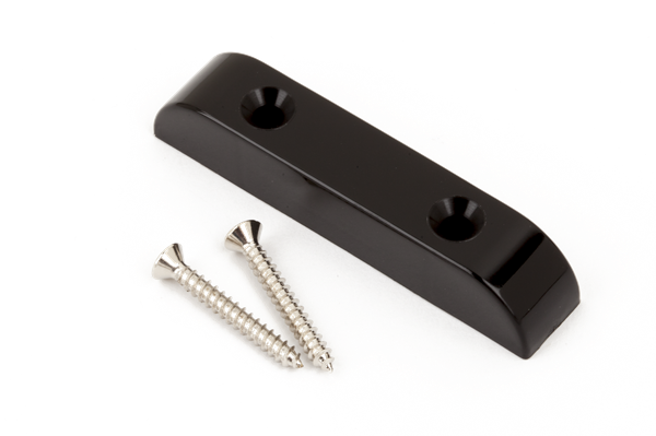 Fender vintage-style thumb-rest for Precision and Jazz Bass guitars, metal accessory with screw mounting for comfortable finger placement.