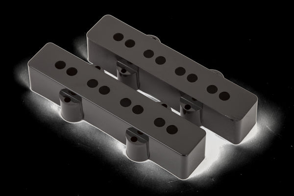 Fender Pickup Covers - Pure Vintage Jazz Bass - Black (Set of 2)