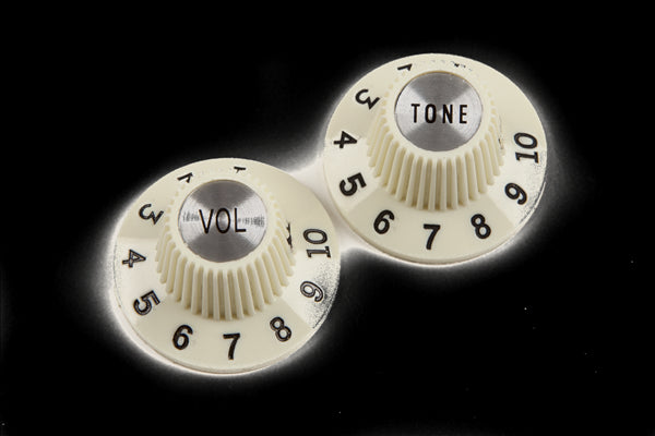 Fender Pure Vintage 1965 Jazzmaster Witch Hat Knobs (Set of 2) Vintage White