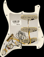 Fender Pre-Wired Strat Pickguard, Pure Vintage'65 Reverse Wound Middle PU