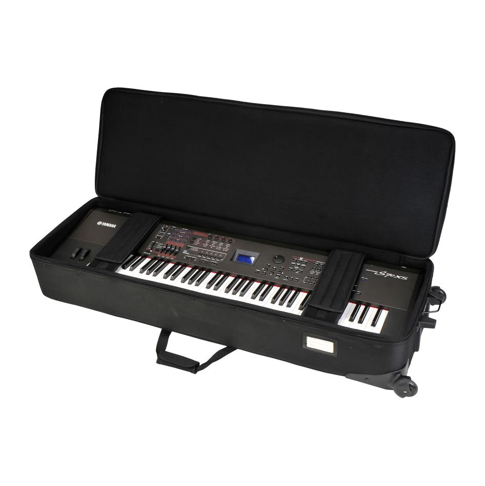 SKB soft case for 76-note keyboards, padded keyboard bag with handles, designed for easy transport and protection.