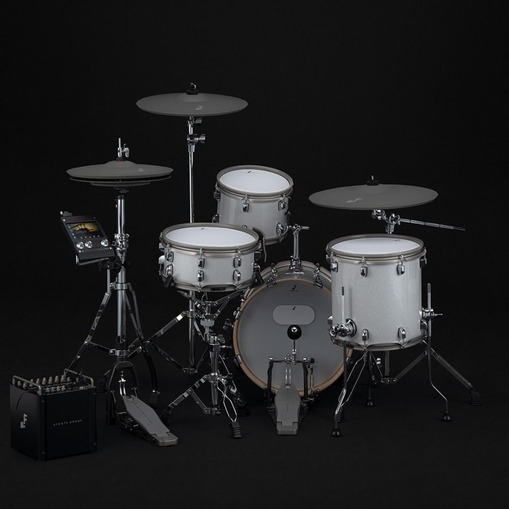 Efnote EFNOTE PRO 500 Standard 4-piece electronic stage drum kit with drum pads and electronic drum module.