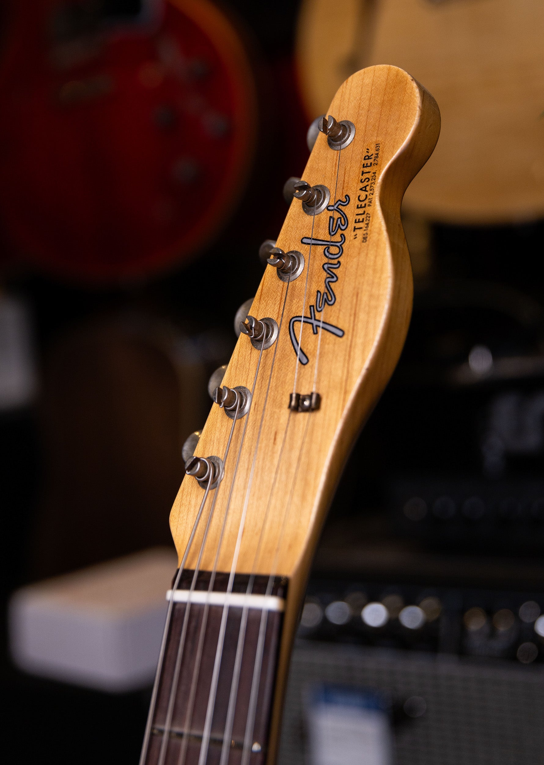 Fender 1963 Journeyman Telecaster Electric Guitar Relic 3A Rosewood Fingerboard in Daphne Blue