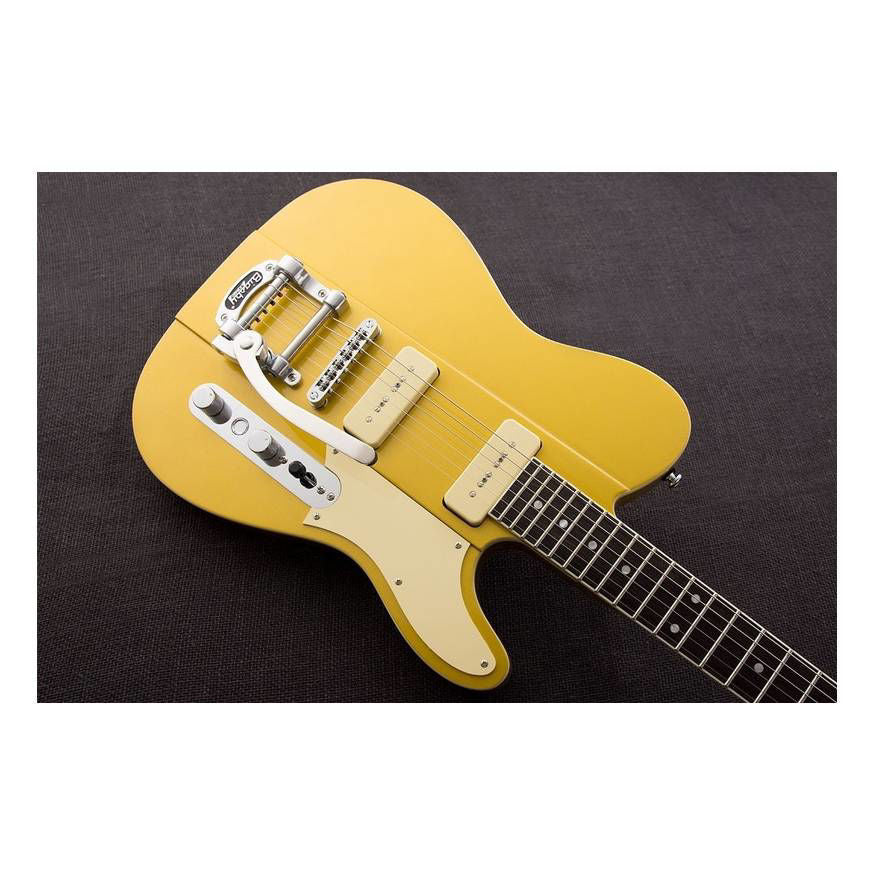 Reverend Greg Koch Gristle 90 electric guitar in Venetian Gold with sleek body and dual pickups, perfect for rock and blues playing.