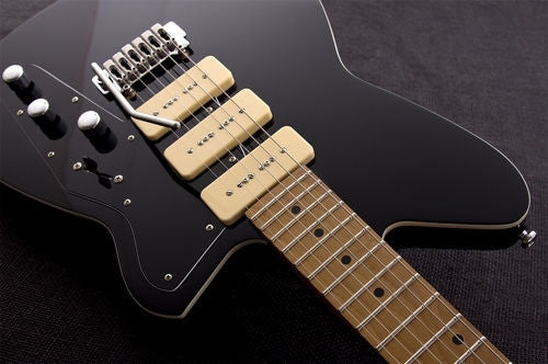 Reverend Jetstream 390 Electric Guitar with Wilkinson Trem & Roasted Maple Neck in Midnight Black