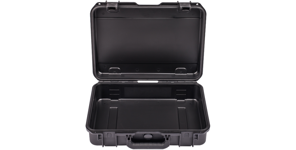 SKB 3I-1813-5B-C bass guitar amplifier head hard case with secure latches and padded interior for protection.