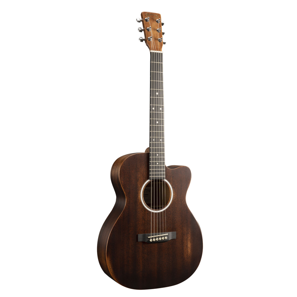 Martin 000CJR-10E: 000 Cutaway Junior StreetMaster