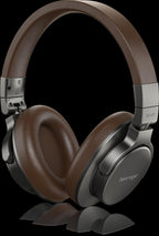 Behringer BH470 studio closed-back headphones with padded ear cups and adjustable headband, ideal for professional audio mixing.