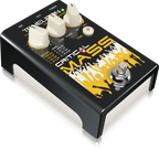 TC Electronic Critical Mass Vocal Stompbox for Large Group-Sound Vocal Effects