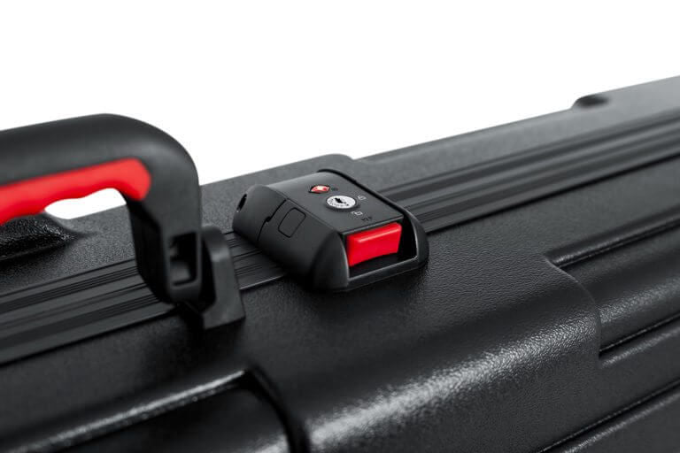 GATOR Gator GTSA-KEY88SL slim molded keyboard case with wheels and TSA locks for 88-note keyboards, sturdy and protective.