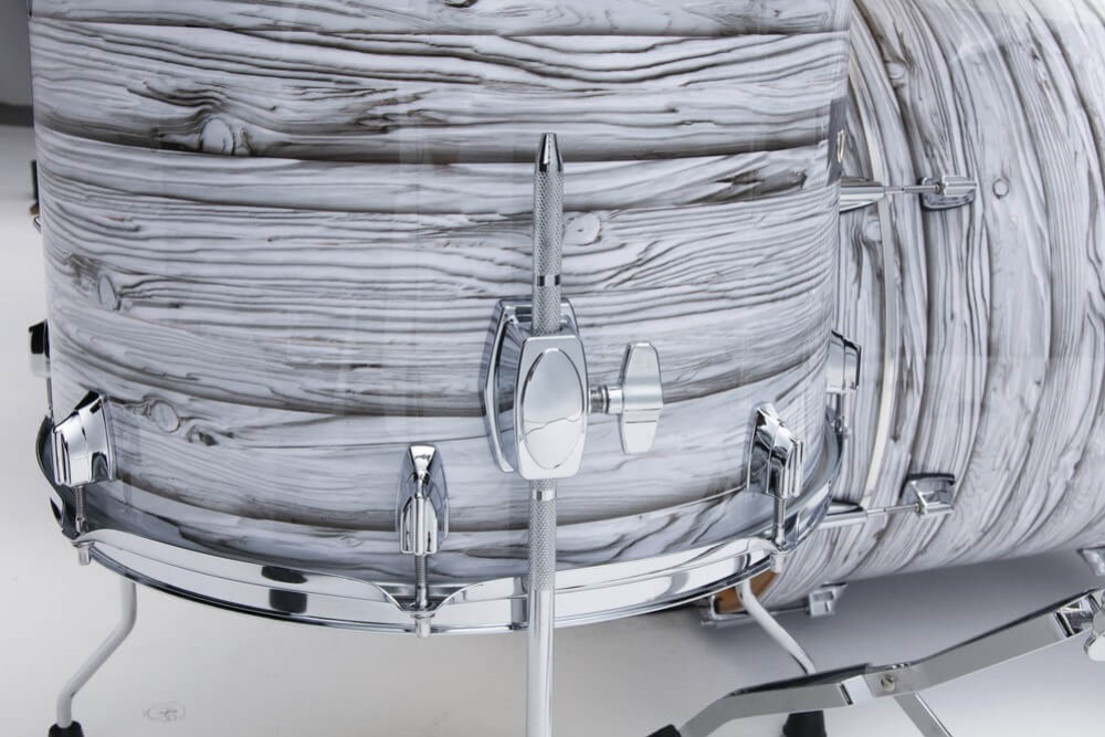 Tama SuperStar Classic 22 5-Pce Drum Kit Shell Pack - 22/10/12/16 with 14 Snare - Ice Ash Wrap