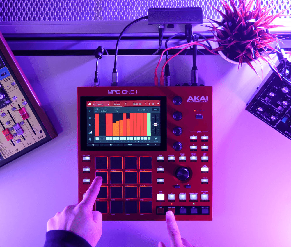 Akai Professional MPC One plus
