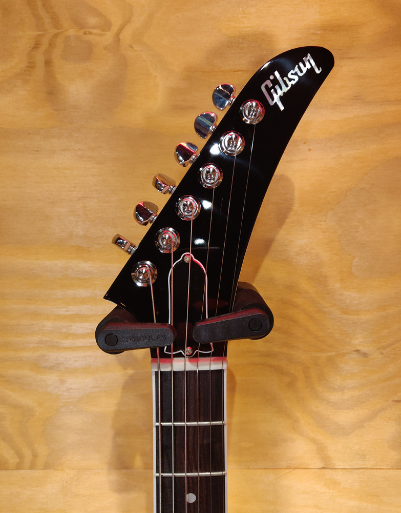 Gibson 70's Explorer Electric Guitar in Classic White - Preloved