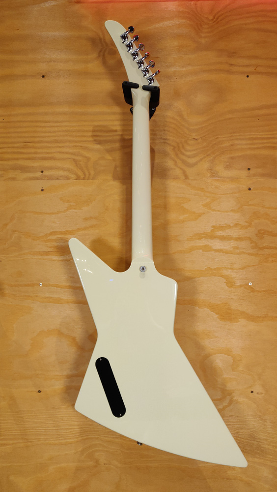 Gibson 70's Explorer Electric Guitar in Classic White - Preloved