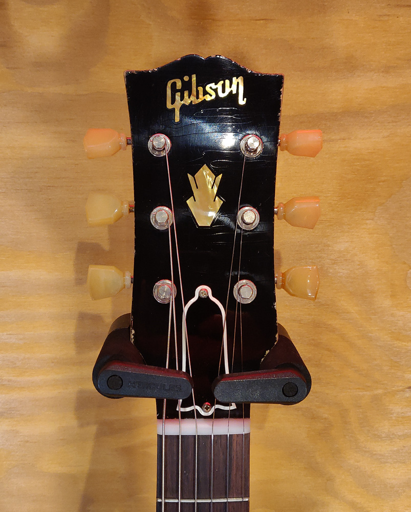 Gibson Murphy Lab '58 ES-335 electric guitar in Light Aged Triburst finish with sunburst body and vintage-style hardware.