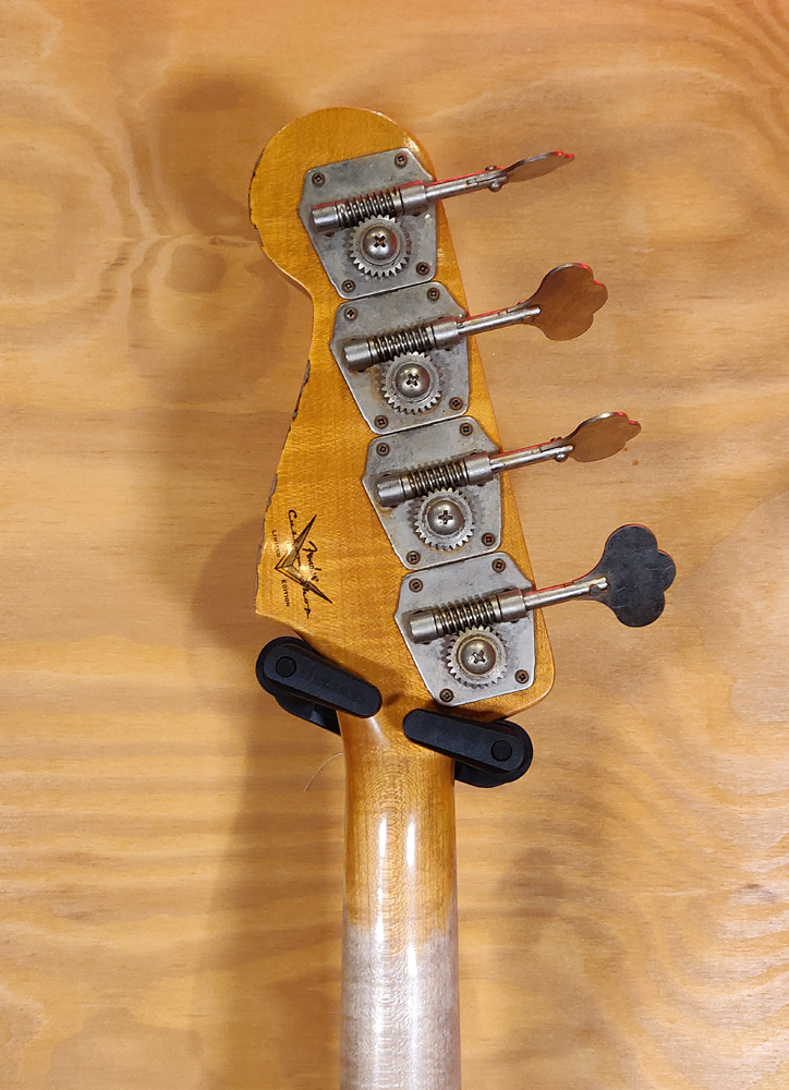 Fender Custom Shop Limited Edition 1959 Precision Bass Guitar Special Relic with Quartersawn Maple Neck - Natural Blonde