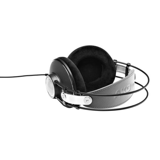 Open-back AKG K612 Pro reference studio headphones with over-ear design and black finish, designed for accurate sound monitoring.