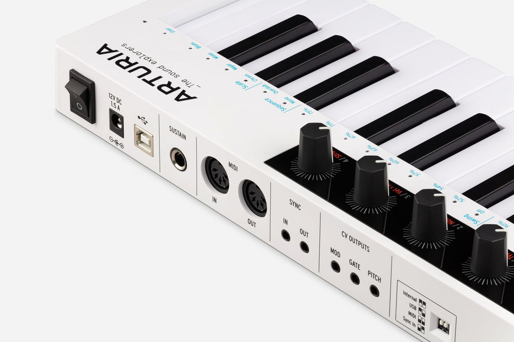 Arturia Keystep 37 Polyphonic Step Sequencer & Keyboard Controller - White