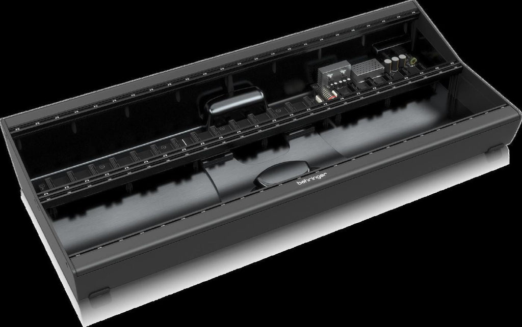 Behringer Eurorack Go Powered Module Case