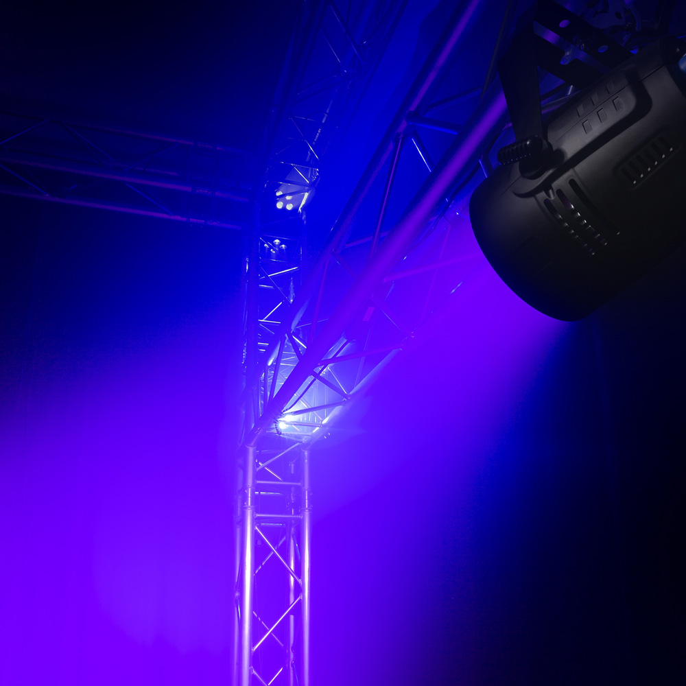 Beamz PRO BAC550Z ProPar Alu Zoom 19x15W RGBW