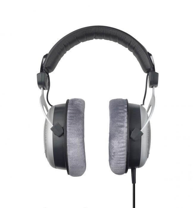 Beyerdynamic DT880 PRO Semi-Open Studio Monitoring Headphones - 250Œ©