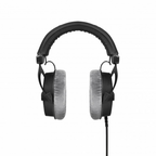 Beyerdynamic DT 990 PRO Open-Back Studio Monitoring Headphones 80Œ©