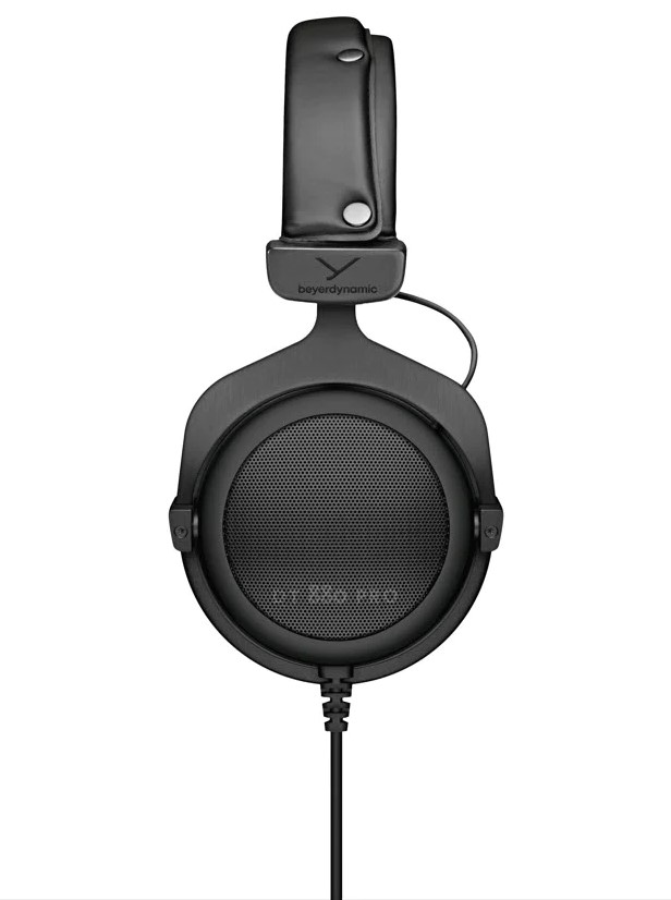 Beyerdynamic Limited Edition DT 880 PRO Semi-Open Studio Monitoring Headphones with Free Hardcase - Black (250Œ©)