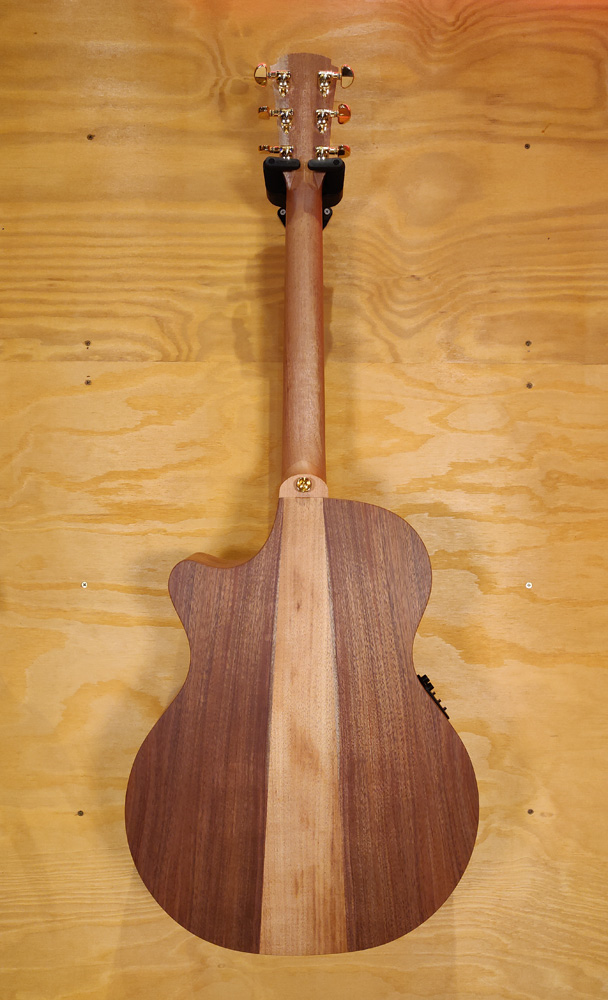 Cole Clark AN2EC Bunya Blackwood Basic Custom Acoustic Guitar in Sunburst - Preloved