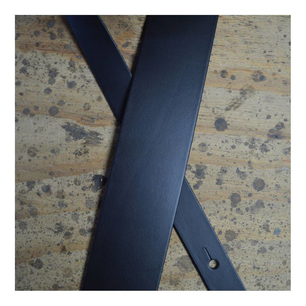 Colonial Leather 2.5 inch Solid Hide Leather Guitar Strap - Black