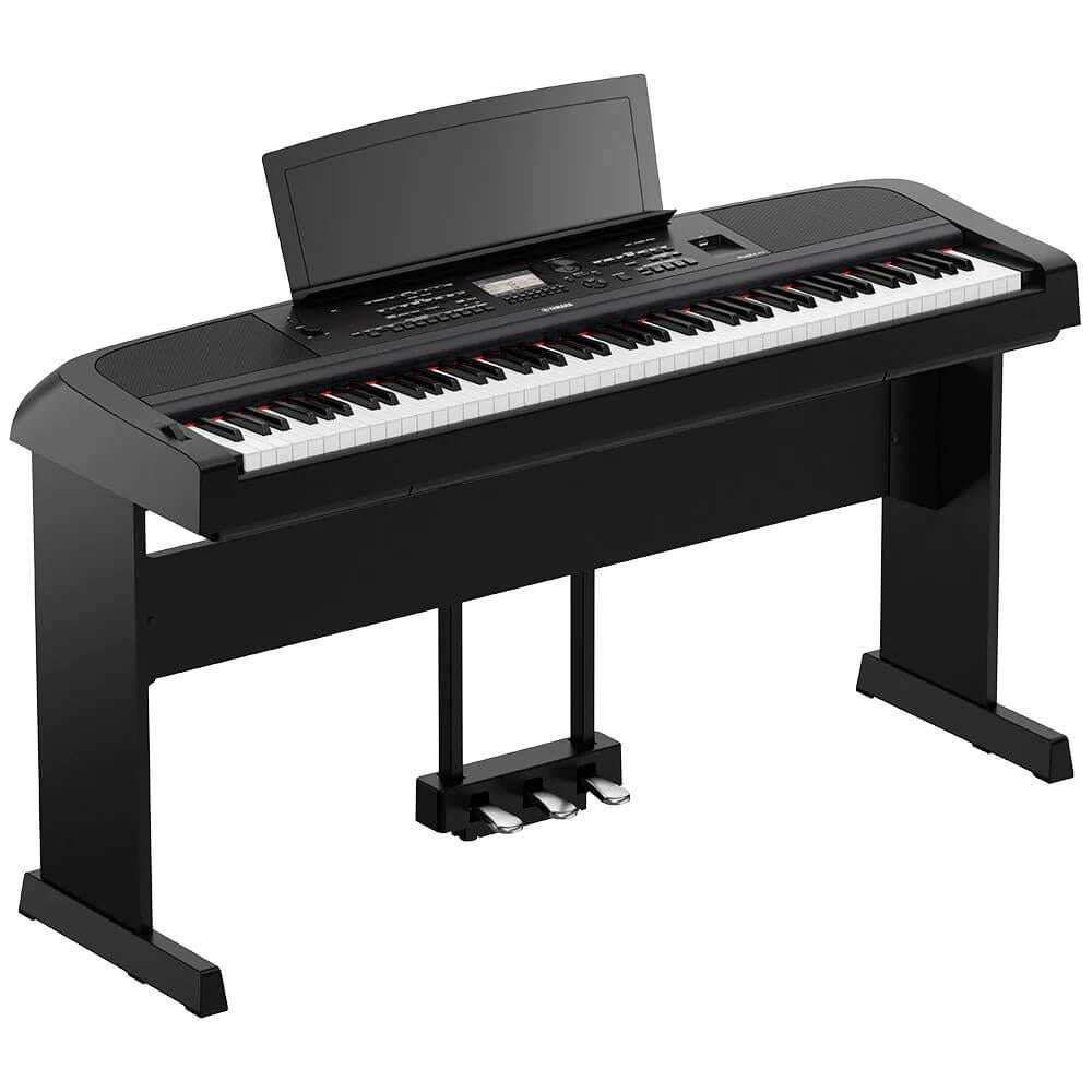 Yamaha DGX-670 88-Key Portable Grand Piano with Stand and Pedal - ON DISPLAY