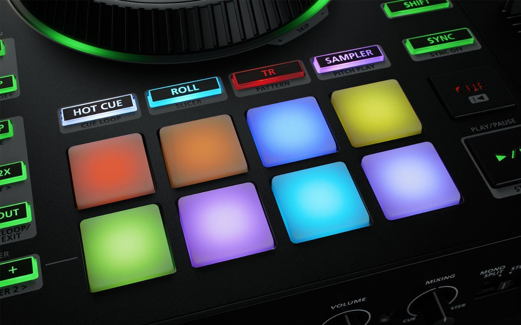 Roland DJ-808 Serato DJ Controller
