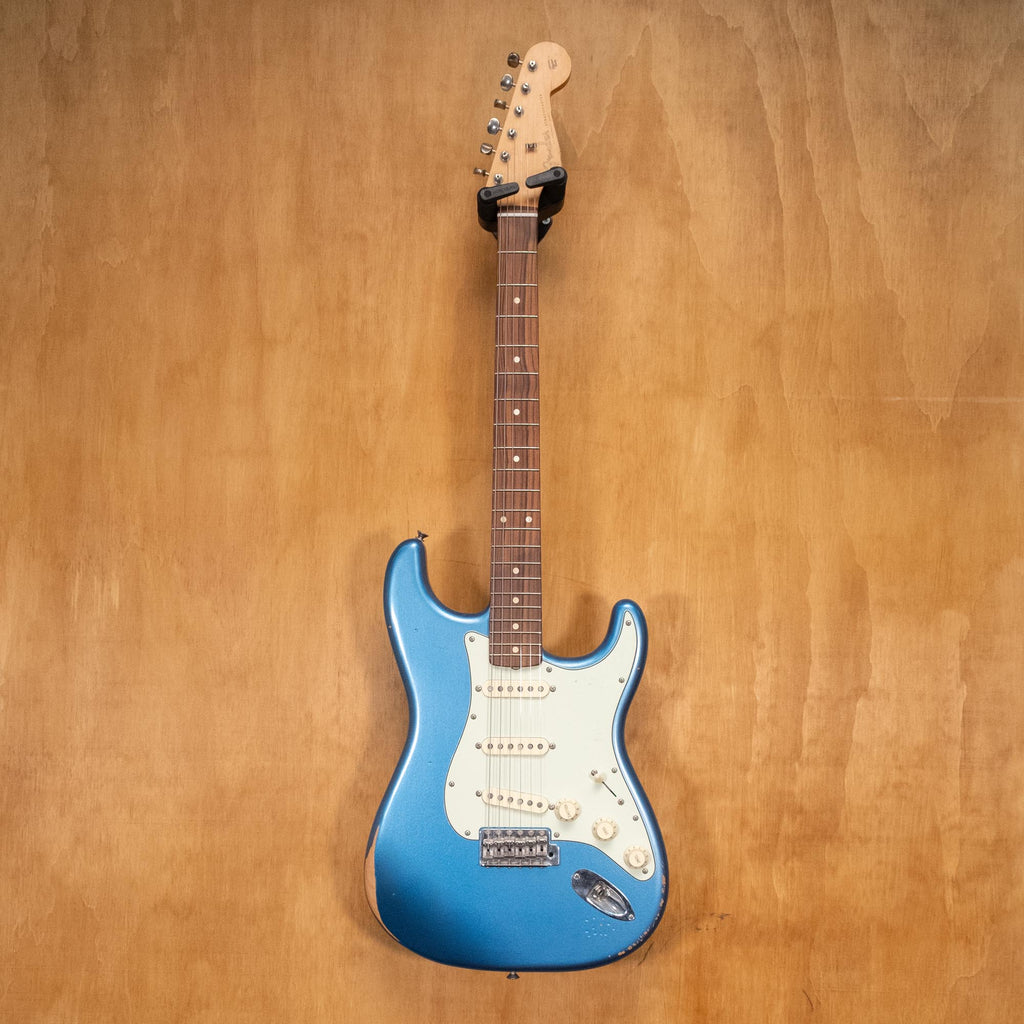 Fender Vintera Road Worn Stratocaster Electric Guitar in Lake Placid Blue (MX21027876) - Preloved