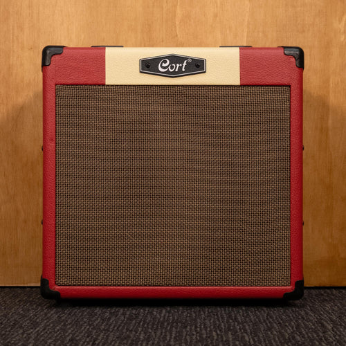 Cort CM15R Amplifier 15W Guitar Amplifier Combo in Red (25086713) - Preloved