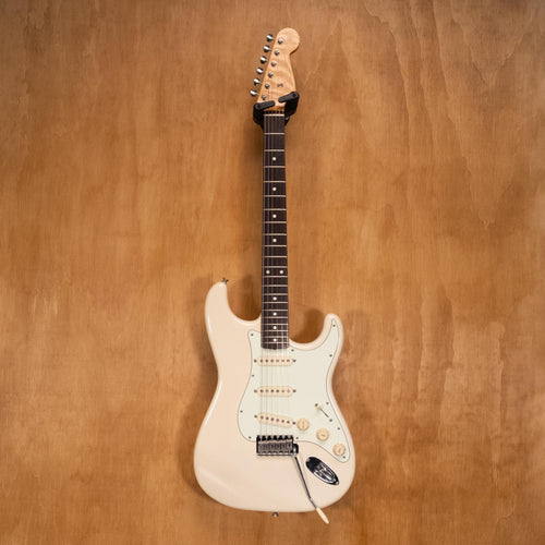 Fender '62 Reissue Strat ST62-70TX Vintage White '04 CIJ (R017851)