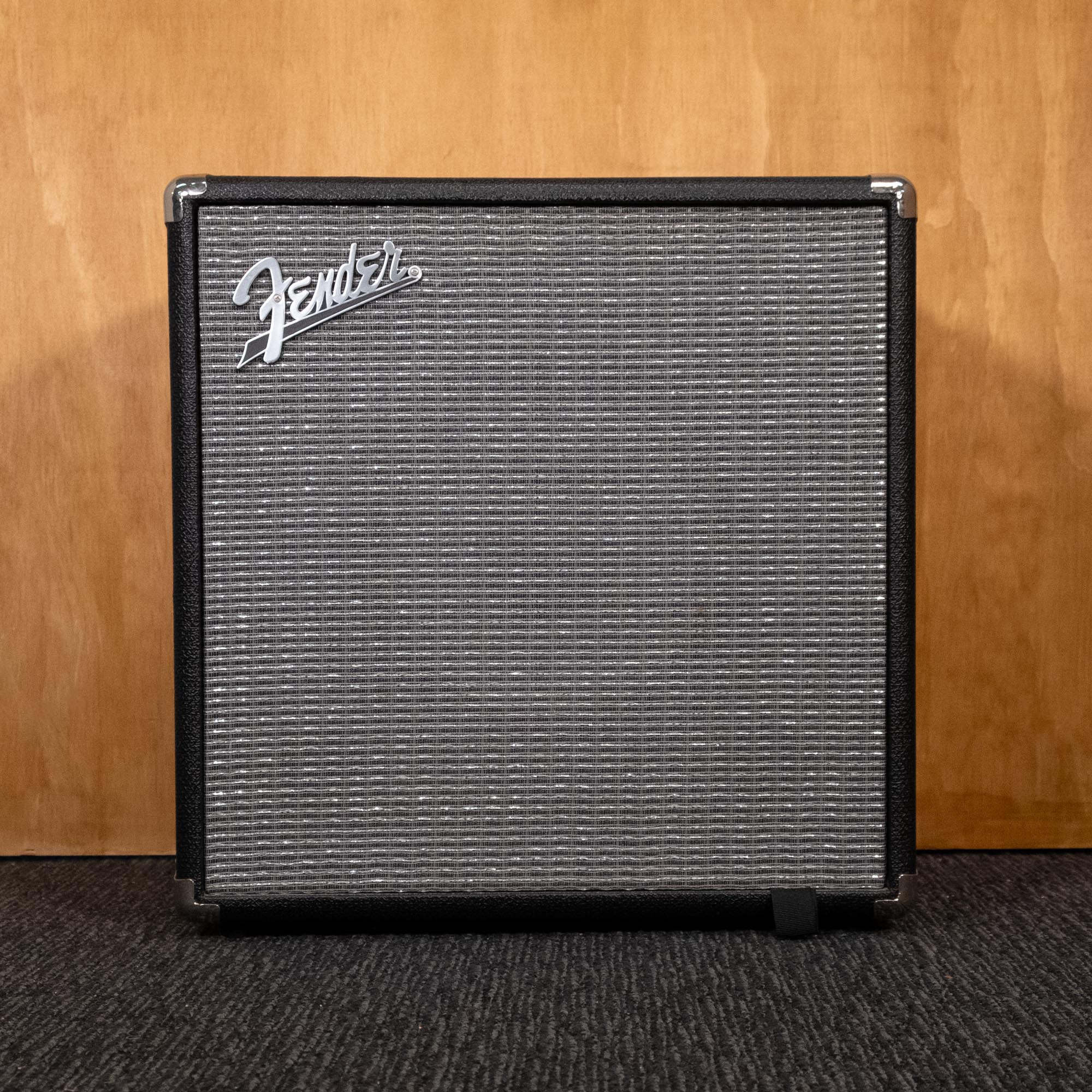Fender Rumble 40 Bass Guitar Amplifier Combo (ICTF17297495) - Preloved