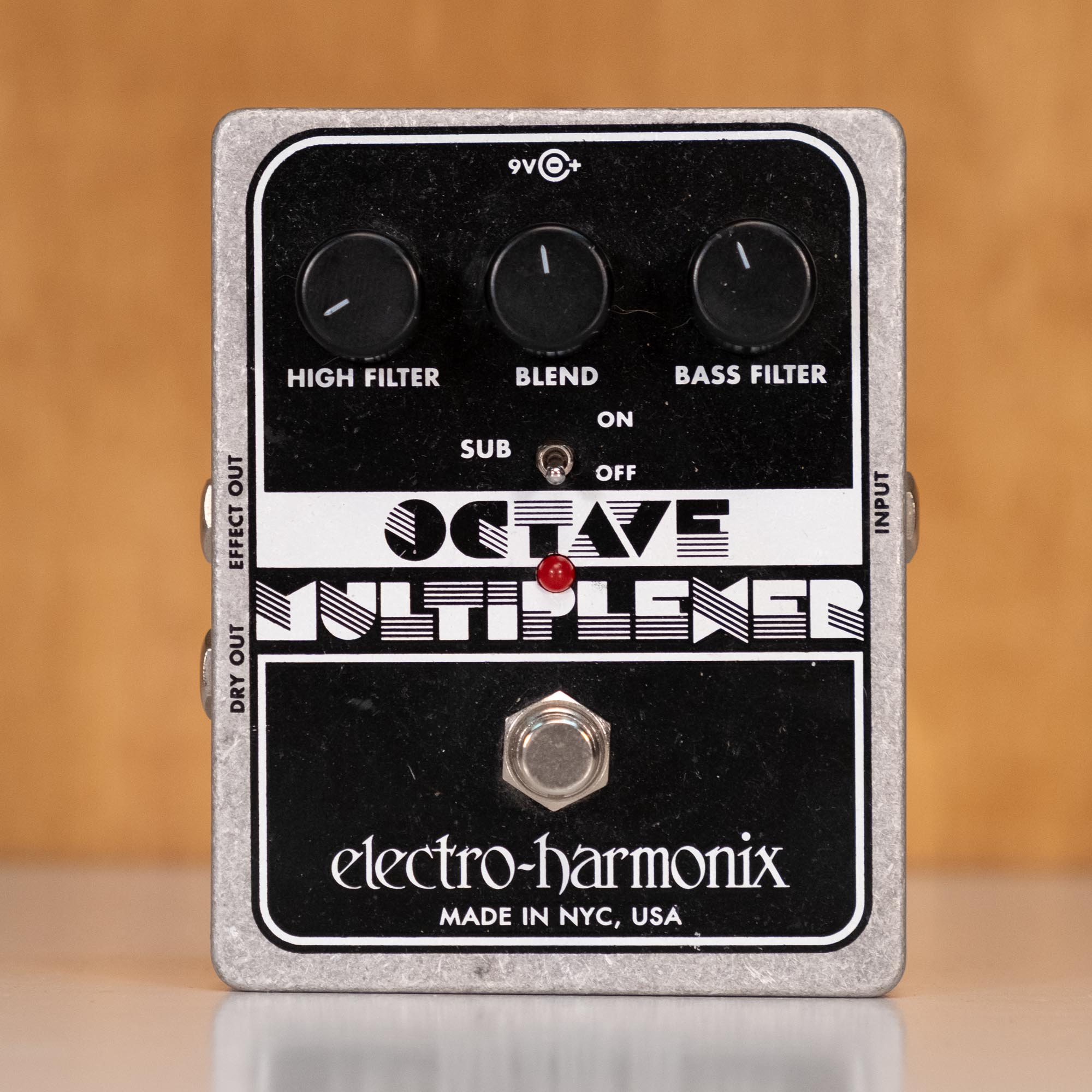 Electro-Harmonix Octave Multiplexer Guitar Effects Pedal (201810074245) - Preloved