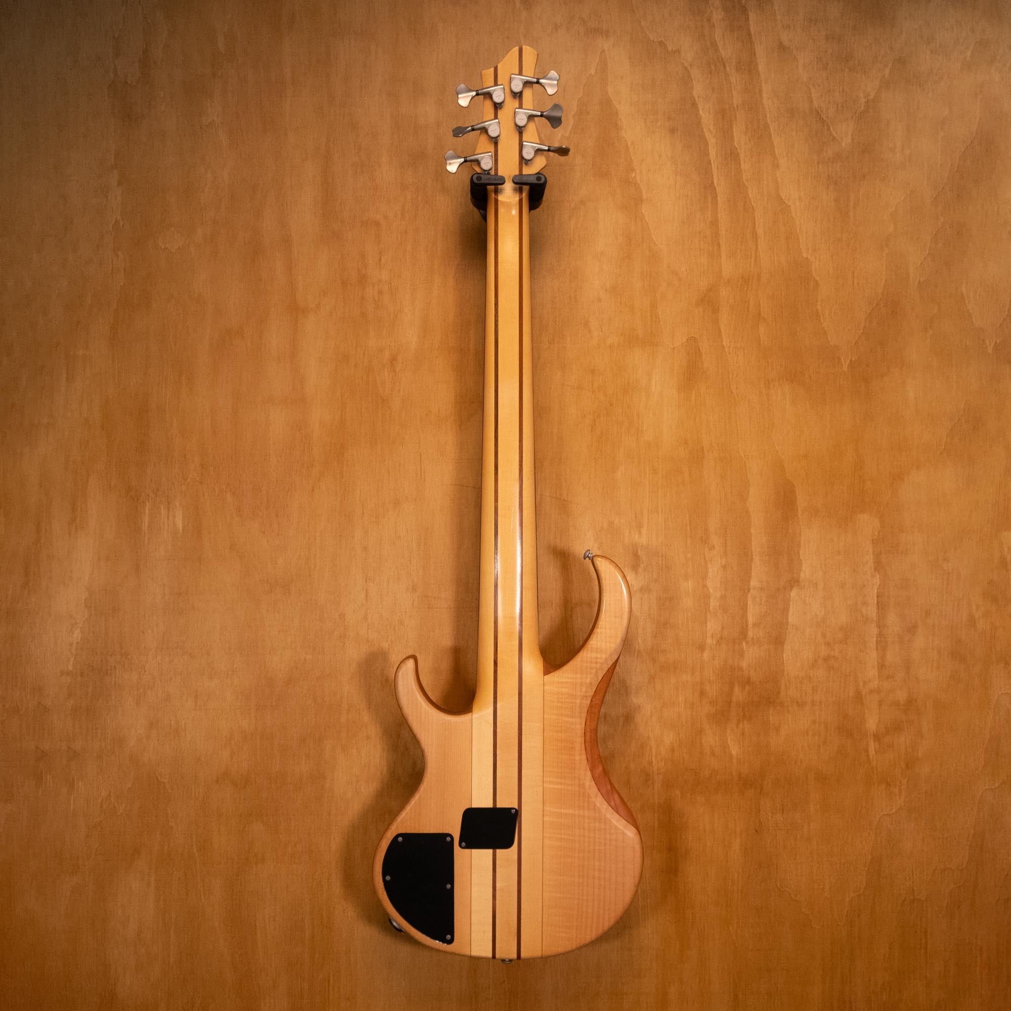 Ibanez Prestige BTB 6 String Bass Guitar (W960397) - Preloved