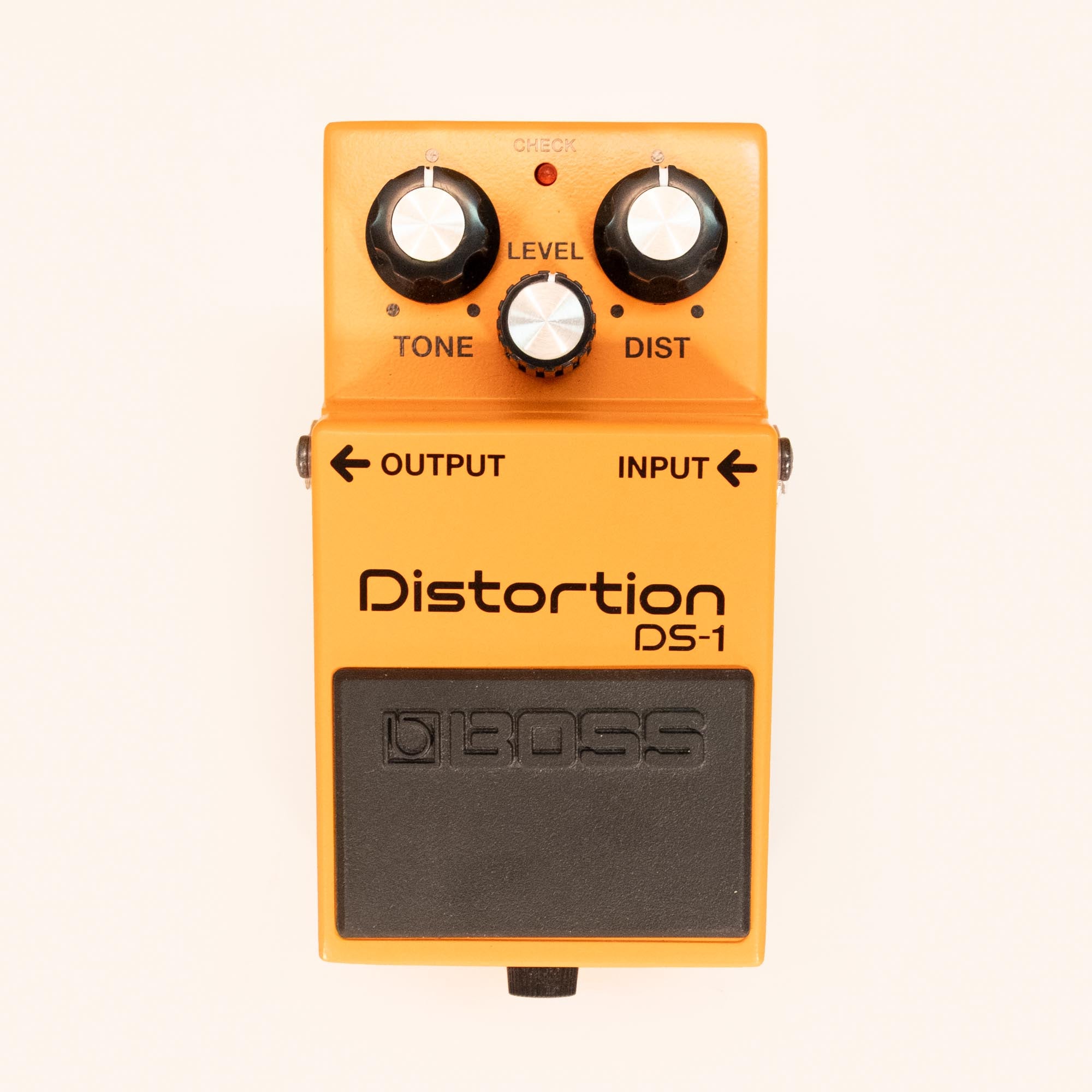 BOSS DS-1 Distortion Guitar Effects Pedal (M5P8109) - Preloved